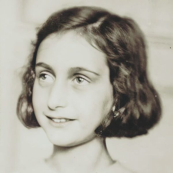 Were Anne Frank’s Remains Found?
